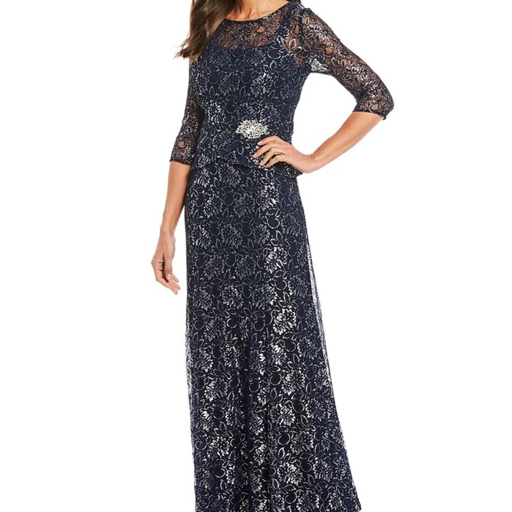 Elegant Navy Lace Evening Gown